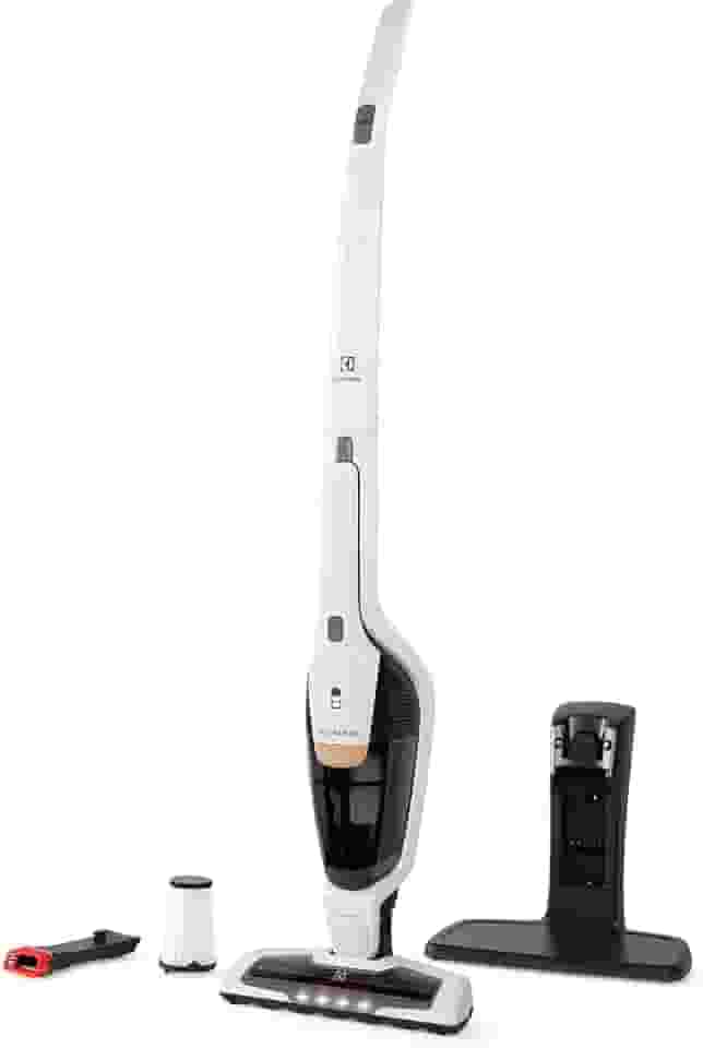Aspirador de Pó vertical bateria Ergorapido 2 em 1 Electrolux 38 min base recarregamento luz frontal LED pedal limpeza facil da escova rotativa aspira escova capacidade 420Ml ERG25B Bivolt branco