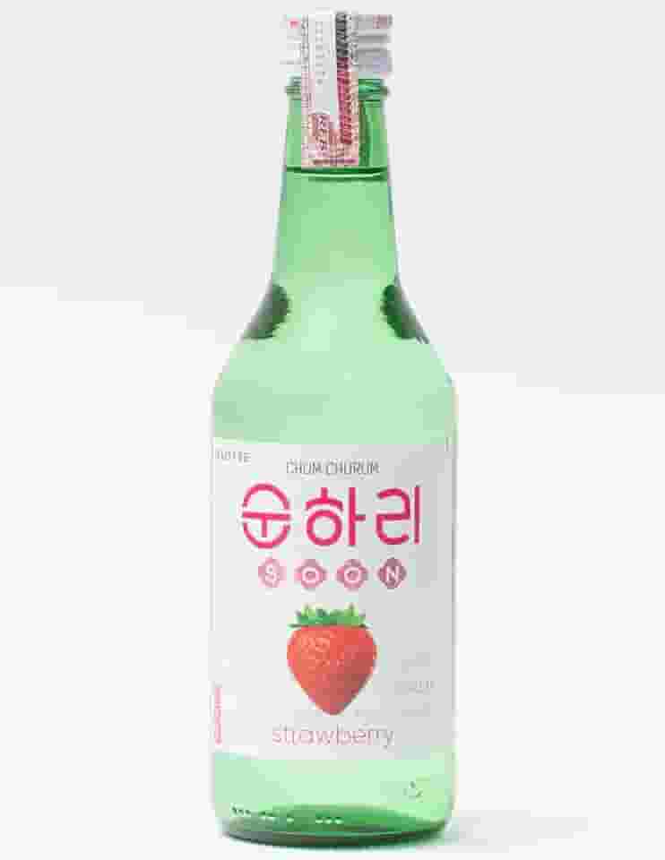 Soju Bebida Alcoólica Coreana Sabor Morango 360ml