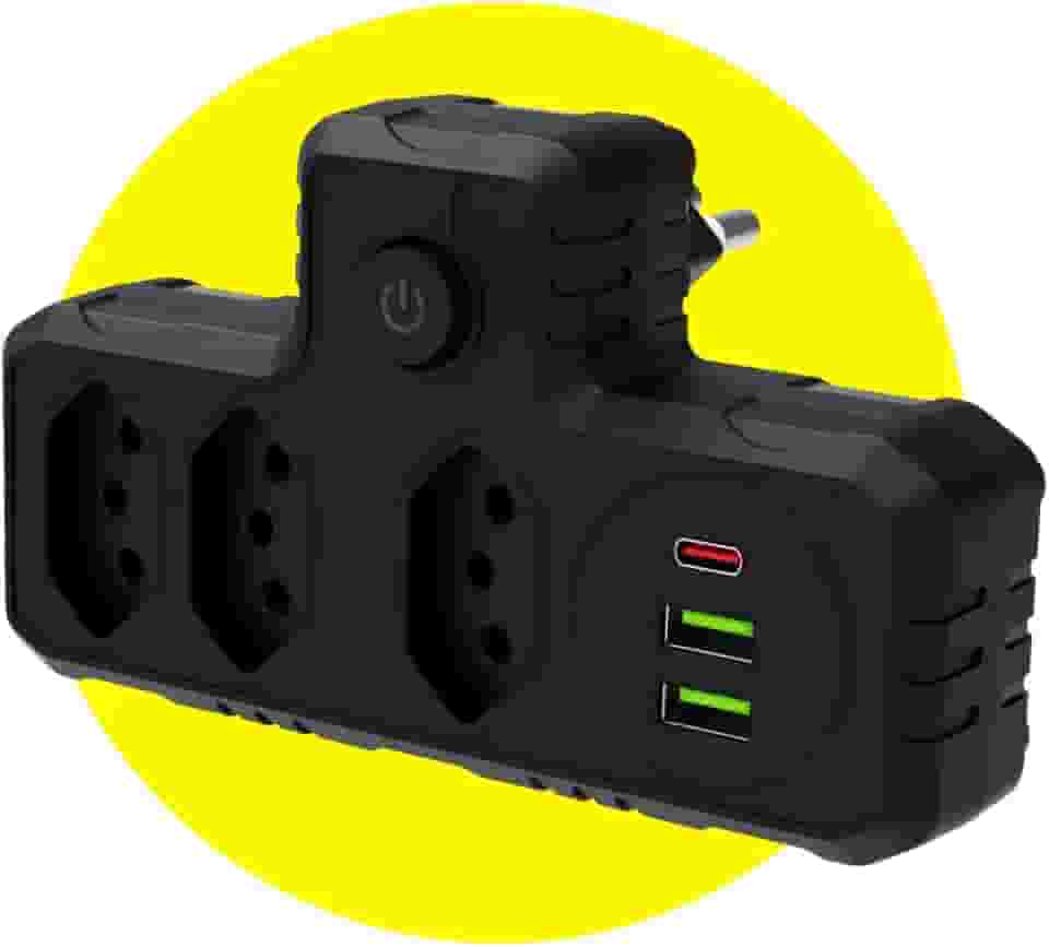Extensão Tomada Régua Elétrica 3 Tomadas, 2 entradas USB, 1 Porta USB Tipo-C, Adaptador T Benjamin, Suporte a Tensão de 110-220V Filtro de Linha Bivolt Potência de 2500W (Preto)