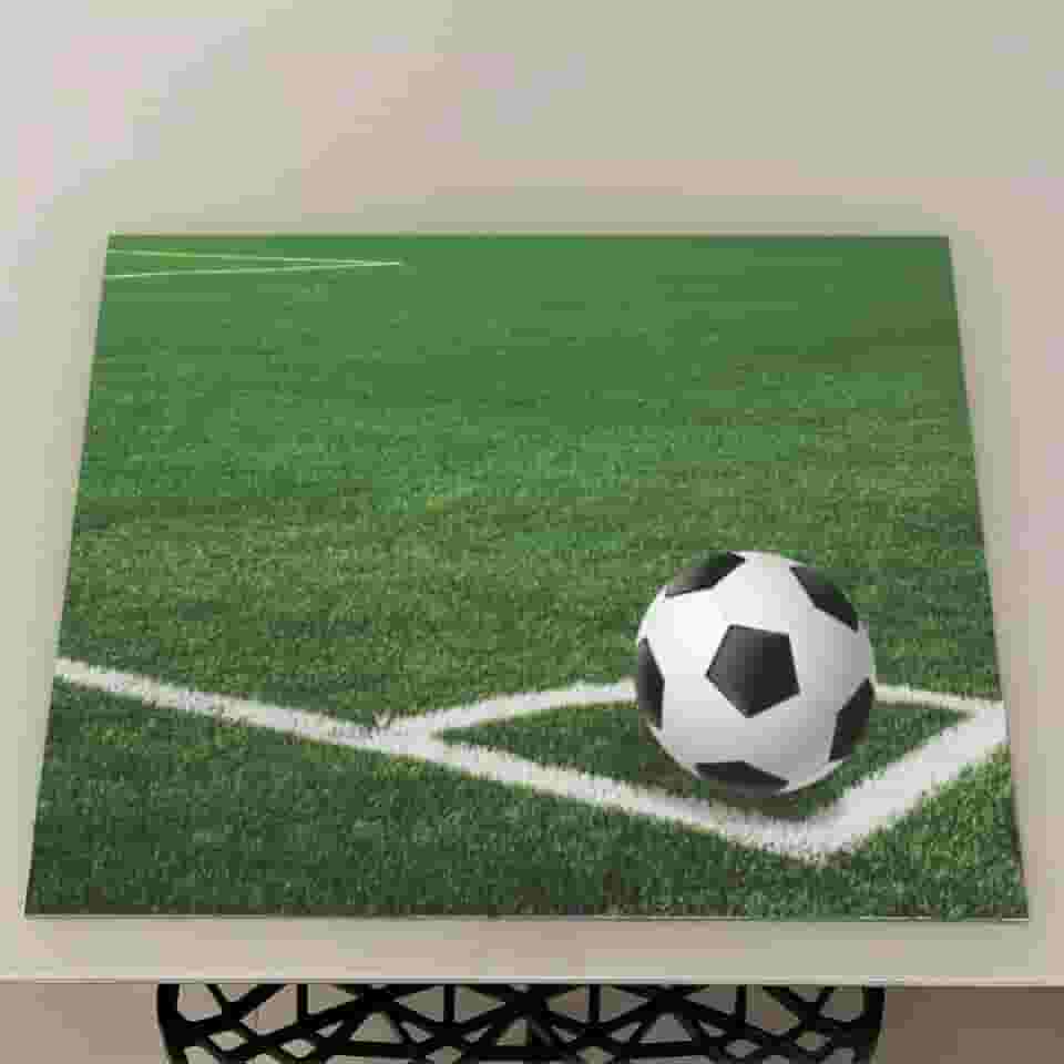 Jogo Americano de Futebol – Kits de 2 a 12 Unidades para Mesa Posta – Estampa Exclusiva e Impermeável para Refeições Especiais (Futebol 02,4 Peças)