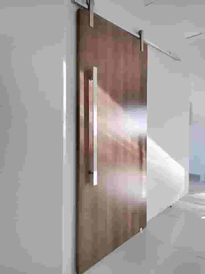 DECORPLACE, Porta Carvalho 80cm + Kit Correr 1,5m + Puxador 1m Escovado