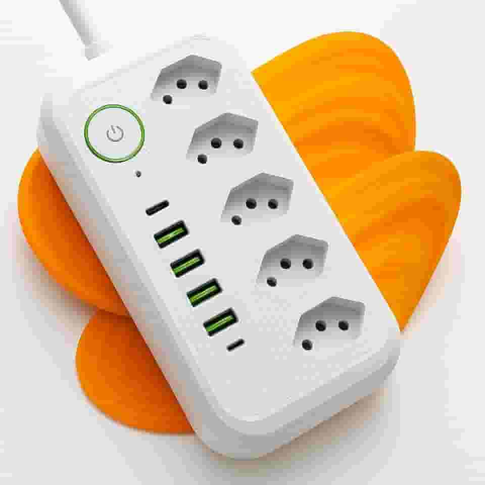 Filtro de Linha Extensão Elétrica 5 Tomadas + 4 USB + 2 USB-C 2500W – Cabo 1,9m Bivolt 110–220V com Proteção Contra Sobrecarga – Branco