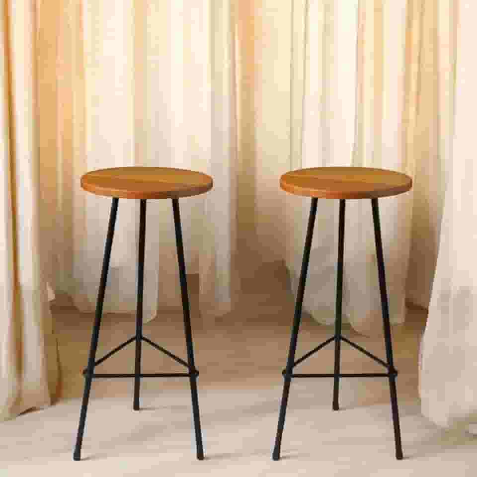 Kit 2 Banquetas para Balcão de cozinha Alta Confortavel Estilo Moderno Ideal para Area Gourmet Estrutura de Metal Assento Madeira Resistente ALUMINUM DECOR (PEROBA, ALTURA 70 CM DO ASSENTO AO CHÃO)