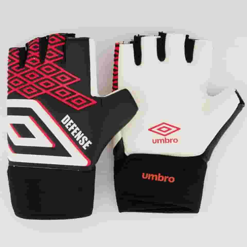 Luva Umbro Goleiro Defense Futsal Preta