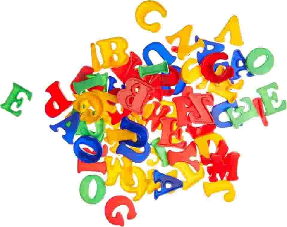 Pais & Filhos Brinquedo Pedagógico Brincando com Letras 70 Peças Pais E Filhos, Multicolorido