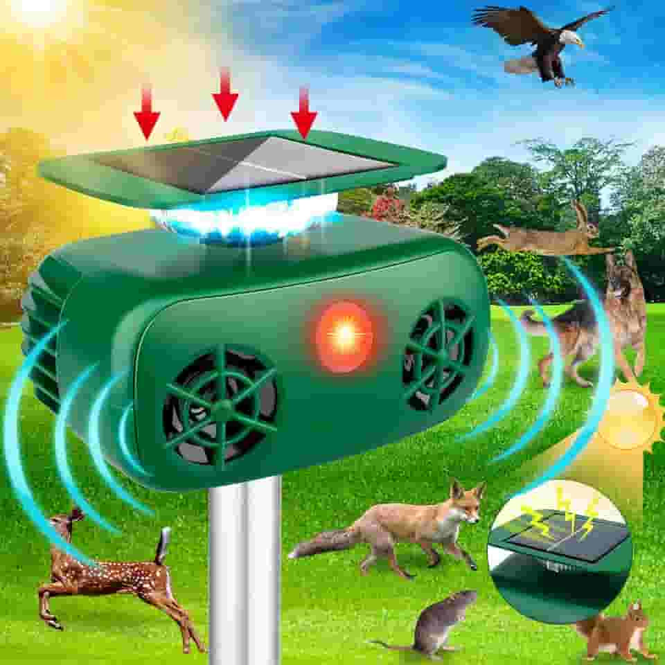 JNKNT Repelente de gatos ao ar livre, repelente solar de animais de pragas, dispositivos de dissuasão de pássaros, repelente ultrassônico para cães movido a energia solar com sensor de movimento e luz