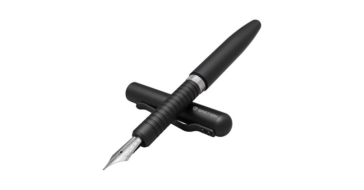 Melhor Bastion: Canetas e Caixas de Baralho Premium