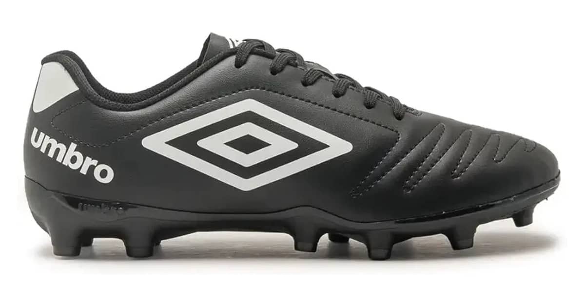 Melhor Chuteira de Campo da Umbro: 5 Modelos Para Dominar o Jogo