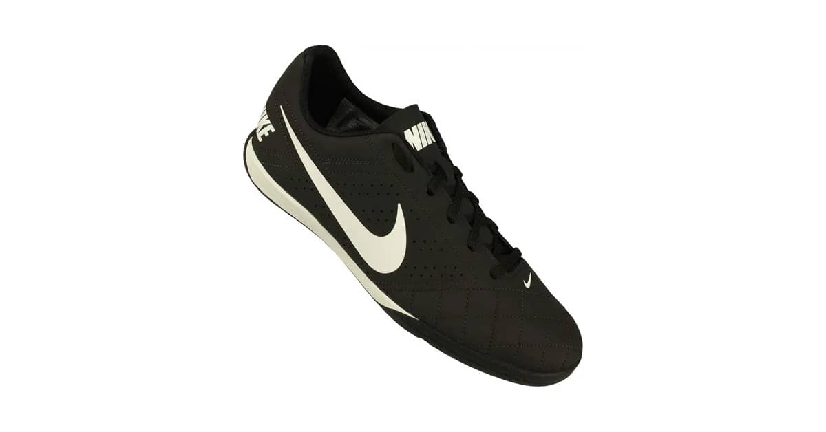 Melhor Tênis de Futsal da Nike: Guia para Jogo Preciso!