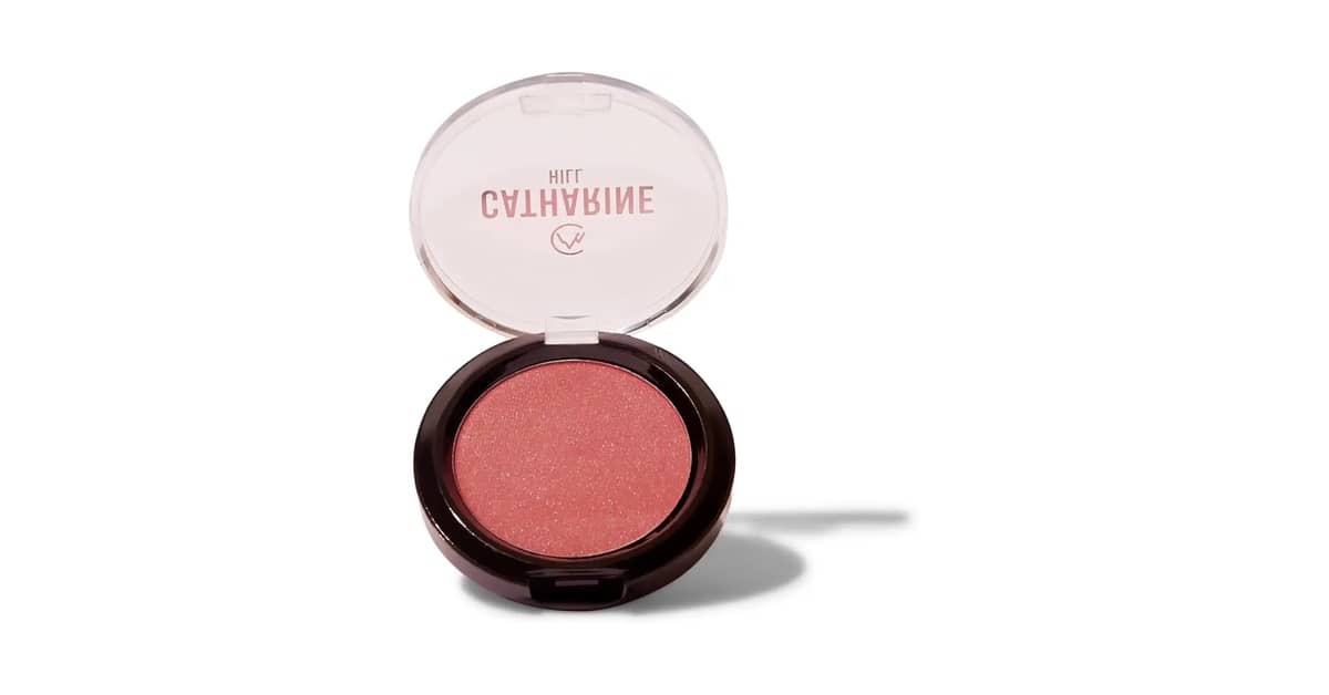 Melhor Tom de Blush para pele Morena: 7 Opções para Realçar sua Beleza