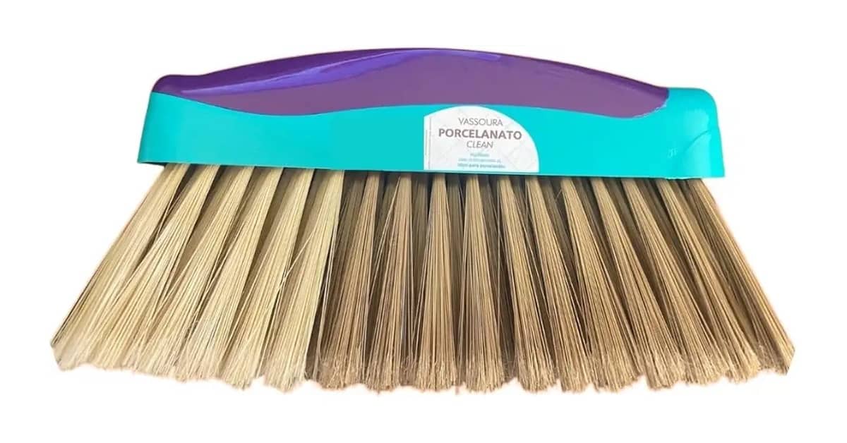 Melhor Vassoura para Varrer Porcelanato: Guia Cerdas Macias