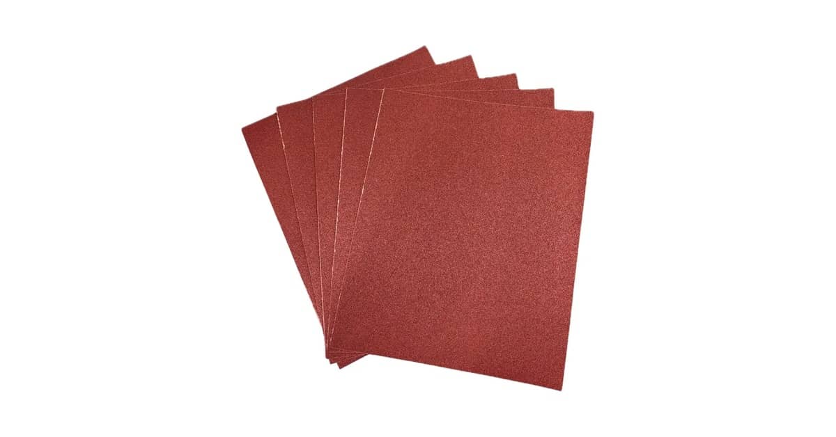 Qual a Melhor Lixa para Lixar Madeira Envernizada? Guia e Comparativo