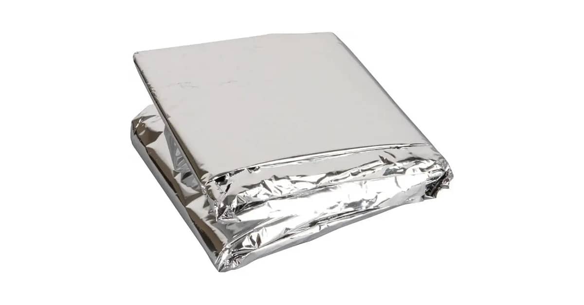 Qual É a Melhor Manta Térmica de Emergência? O Guia