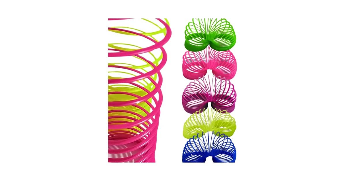 Qual É a Melhor Mola Maluca? Plástico vs. Metal