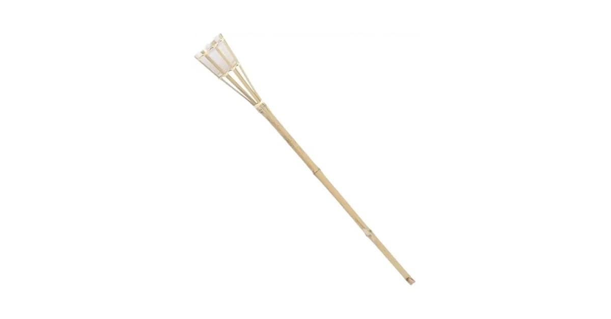 Qual É a Melhor Tocha de Bambu com Citronela?