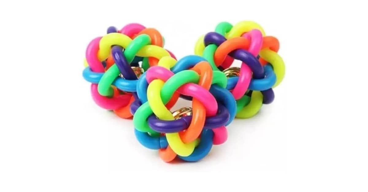 Qual É o Melhor Brinquedo para Cães que Ficam Entediados: 10 Opções