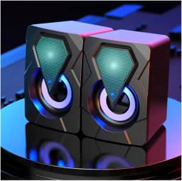 Caixinha de Som PC, Alto Falante Gamer Para Computador, Luzes RGB, Entrada P2 e USB, Ideal Para Setup Gamer, Cabo com Controle de Volume, Conecta com Pc, Notebook, Console, Video Game - Premium