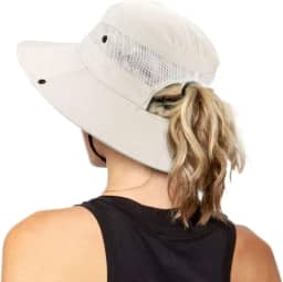 Chapéus de sol femininos dobráveis com proteção UV para uso ao ar livre, chapéu de pesca de praia de aba larga com buraco de rabo de cavalo