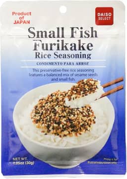 Tempero Japonês Furikake Small Fish Com Peixinhos e Gergelim Sem Conservantes Para Arroz Onigiri Saladas Fonte de Proteína Natural Importado do Japão 30g