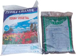 Kit Pedra Grande Terra Adubada 5kg + Húmus de Minhoca 3kg - Plantas - Horta - Vasos - Composto - Substrato