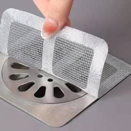 Kit 10 Filtros Adesivos Descartáveis para Ralo, 10x10cm, Resistente à Umidade, Proteção Contra Entupimento Pias, Banheiros e Lavanderia. Anti Insetos e Baratas, Coletor de Cabelos e Resíduos.