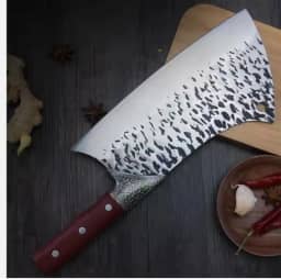 Cutelo Artesanal Rústico para Churrasco, Lâmina em Aço Inox com Padrão Forjado, Cabo Vermelho