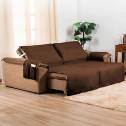 Protetor de Sofá Retrátil 2 Lugares 2,00m x 2,40m Impermeável | Capa para Sofá com Bolso Lateral | Proteção Contra Manchas, Pets e Crianças | Lavável e Resistente (Marrom)