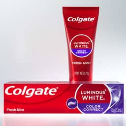 Colgate Creme Dental Clareador, Luminous White, Color Correct, 70g