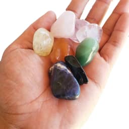Kit de Cristais para Alinhamento dos Chakras, 7 Pedras Roladas Naturais, Alta Qualidade