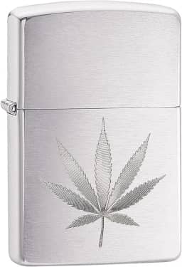 Isqueiro Zippo 29587 Classic Marijuana Leaf Escovado
