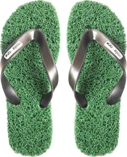 Chinelo Casual Conforto Masculino indicado para pessoas que sofrem com Fascite Plantar, esporão de calcâneo, Hiperidrose PLantar e Neuroma de Morton, além disso, dá a sensação de estar pisando em um tapete macio.