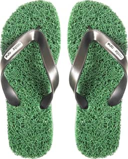 Chinelo Casual Conforto Masculino indicado para pessoas que sofrem com Fascite Plantar, esporão de calcâneo, Hiperidrose PLantar e Neuroma de Morton, além disso, dá a sensação de estar pisando em um tapete macio.