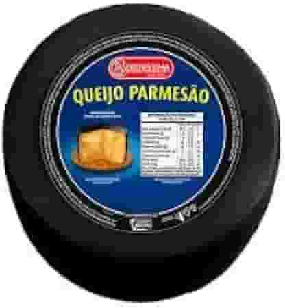 PARMESAO ARGENTINO LA SERENISSIMA CASCA PRETA 500g