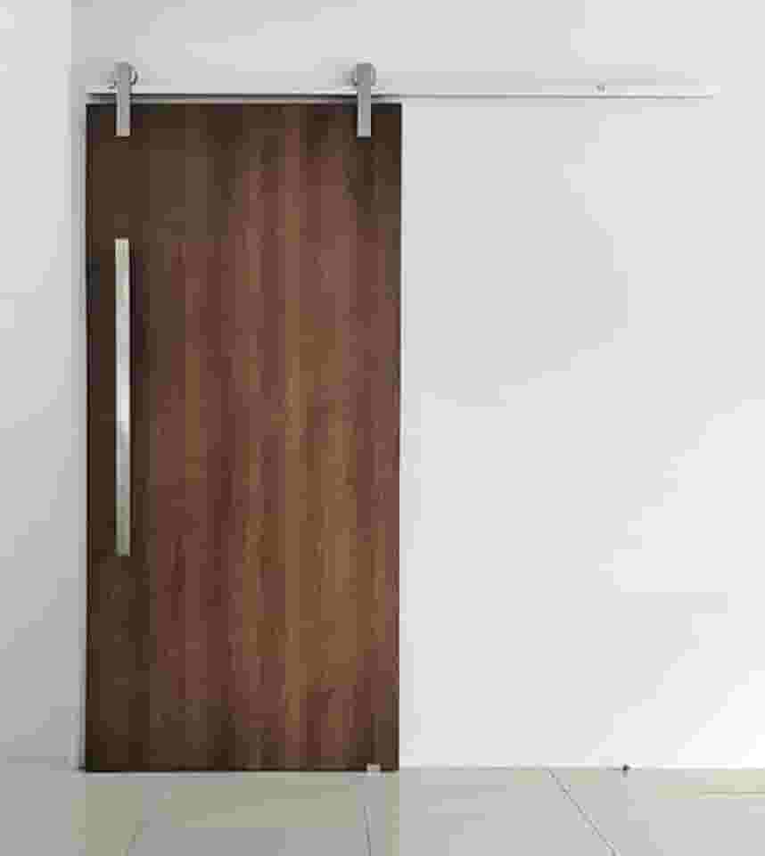 Porta De Madeira + Kit De Correr 2m + Puxador Flat 1m Polido Cor:Imbuia