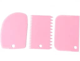 Conjunto Kit de 3 Espátula Raspadora Decorativa de Bolo, Pães, Massas e Wave Cake Cor Rosa Bebê