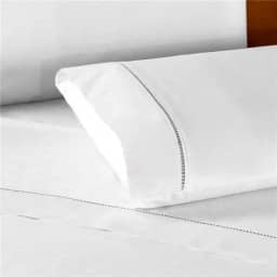 Jogo de Lençol De Berço 02 Peças Percal Algodão 200 Fios (Branco.)