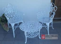 Conjunto de Mesa Para Jardim Floral com 2 Poltronas e Mesa Baixa em Alumínio Fundido Unifer Móveis