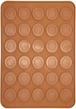Macaron 1 pç Tapete de silicone macio com 30 furos para fornos, geladeira, micro-ondas, deliciosos macarons