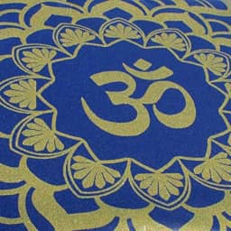 Toalha para Tarô Mandala Símbolo OM 73 CM com Brilho