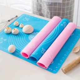 Kit 2 Tapete Culinário 50x40 de Silicone de Forno Ideal para Preparar Paes, Roscas, Pão de Queijo ou Forrar Formas Antiaderente Cozinha Reutilizável Cor Variavel Original