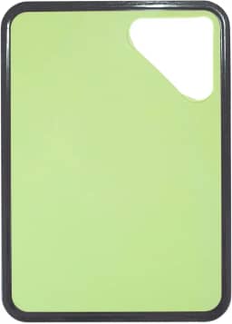 Tábua de Corte Antiderrapante Verde com Cinza, antibacteriana e livre de BPA (atóxica) com abertura para transferência de alimentos.