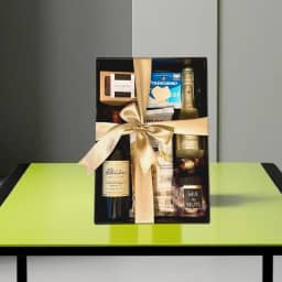 Cesta de Presente com Vinho e Espumante Sabores que Marcam Aniversário Homem Mulher Chefe