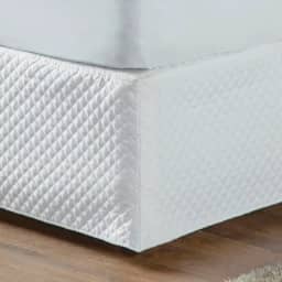 Casaborda Enxovais Saia para Cama Box Queen 150 Fios Matelada Quadriculada Branco