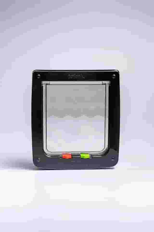 Petlon Porta Portinha Pet Gato Ou Cão Preta Tam 27 5Cm X 24 5Cm