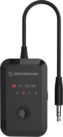 Scosche Transmissor estéreo FM Tune-Tone FMT7-SP1 com cabo auxiliar integrado de 3,5 mm