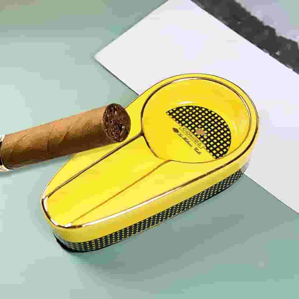 Cinzeiro de charuto, cinzeiro portátil para viagens e ao ar livre, acessórios pequenos para fumar - amarelo