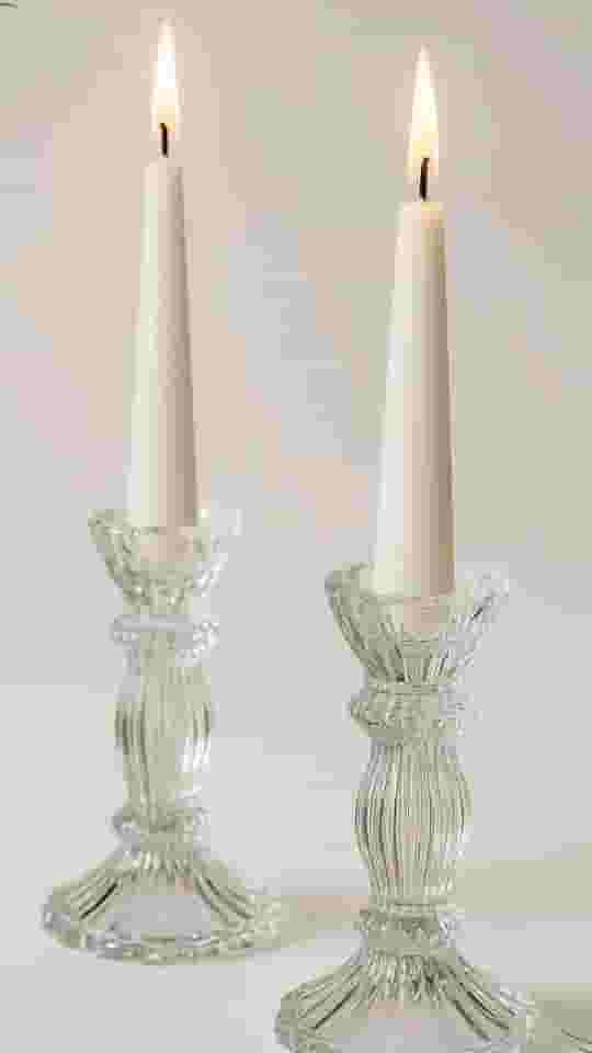 Jogo Castiçal De Vidro Candelabro E Vela Branca Decorativo