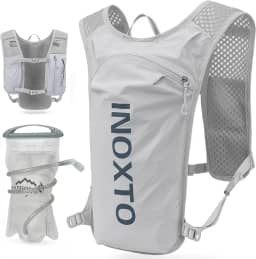 INOXTO Mochila de corrida para colete, leve, com isolamento térmico, bolsa para bexiga de água de 1,5 litros, para caminhadas, trilhas, corrida, ciclismo, corrida, maratona para mulheres, homens, crianças (cinza claro)