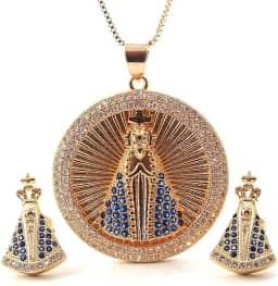 Conjunto Feminino 'Nossa Senhora Aparecida' – Colar e Brincos Banhados a Ouro 18K com Zircônias, Simbolismo Religioso e Fé – Acompanha Bolsa de Veludo