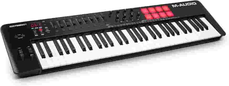 M-AUDIO Teclado controlador USB MIDI Oxygen 61 (MKV) com teclas com beat pads, acordes inteligentes, modos de escala, arpejador e pacote de som de instrumentos nativos (integração NKS)